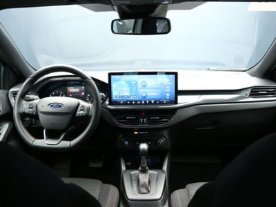 Ford Focus Station Wagon 1.0 EcoBoost Hybrid 125 CV Powershift SW ST-Line Style (12)