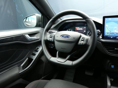 Ford Focus Station Wagon 1.0 EcoBoost Hybrid 125 CV Powershift SW ST-Line Style (13)