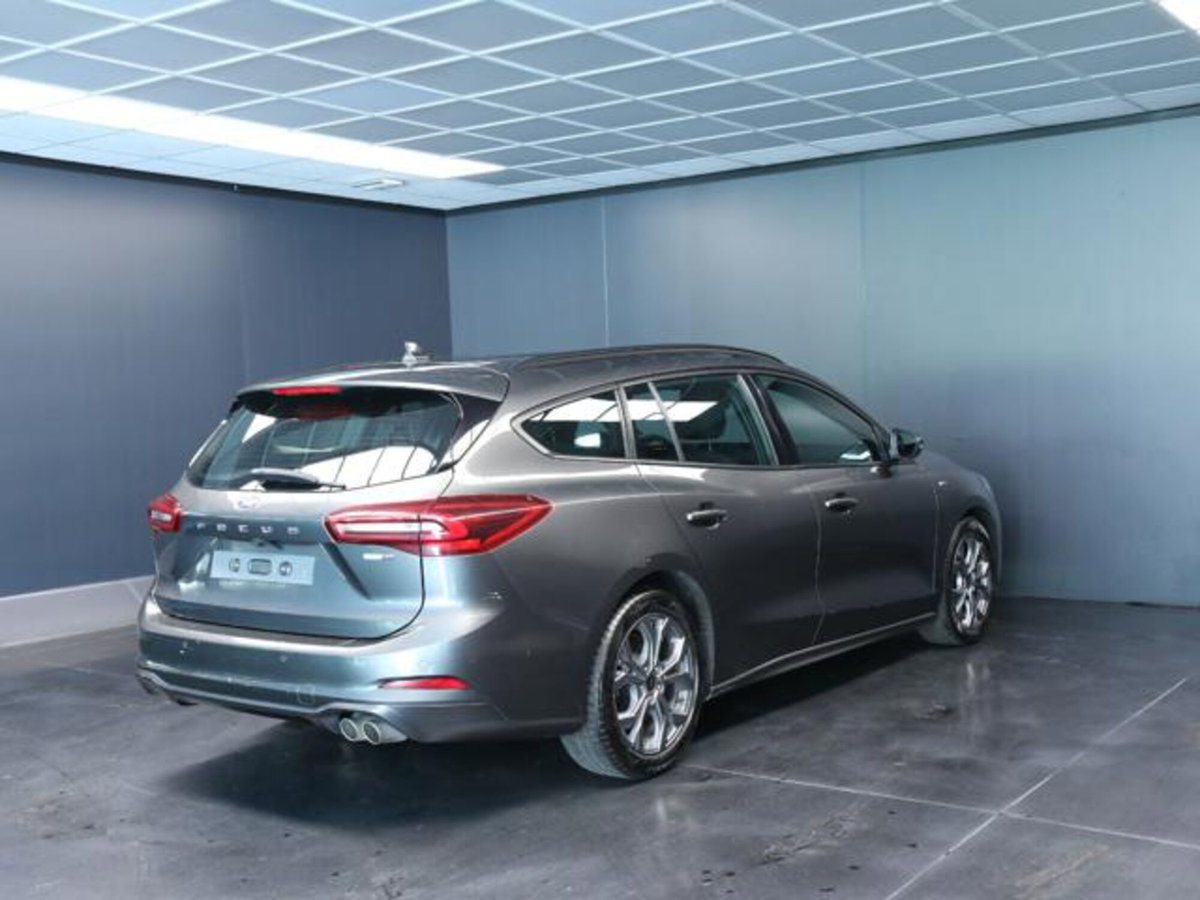 Ford Focus Station Wagon 1.0 EcoBoost Hybrid 125 CV Powershift SW ST-Line Style (3)