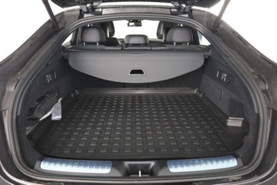 Mercedes-Benz GLC EQ 300 AMG Line Premium 4matic (6)
