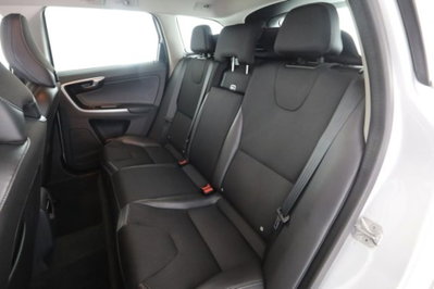 Volvo XC60 D4 Geartronic Business Plus (3)