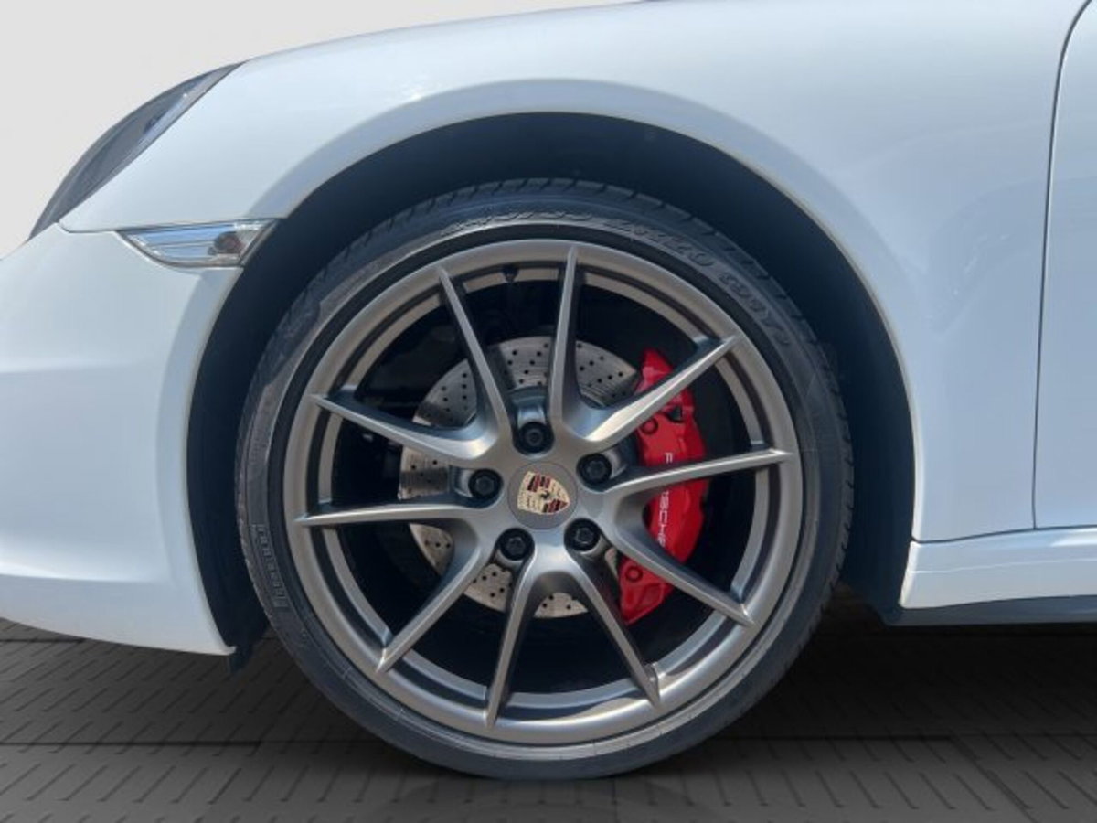 Porsche 911 Coupé 3.8 Carrera 4S (13)