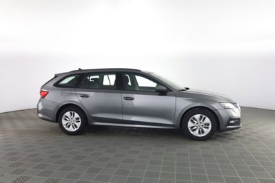 Skoda Octavia Station Wagon 2.0 TDI EVO SCR DSG Wagon Executive (3)