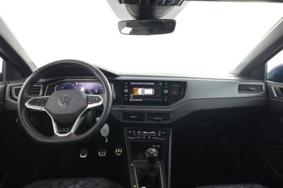 Volkswagen Taigo 1.0 tsi R-Line 115cv (4)