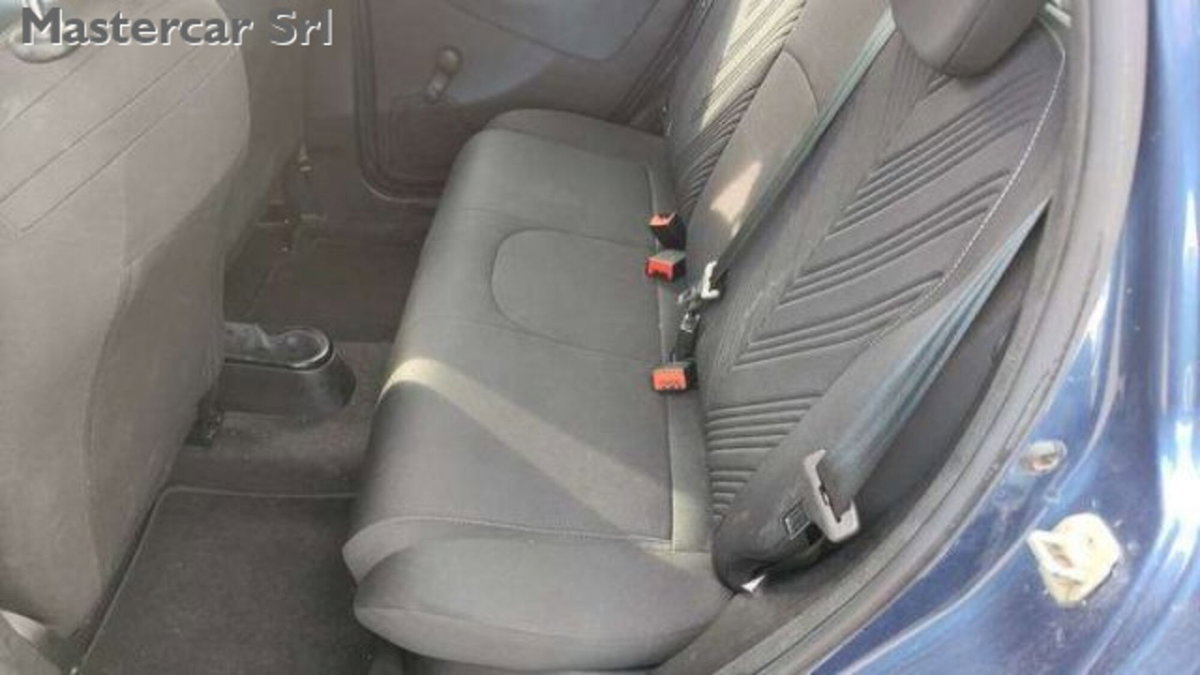 Lancia Ypsilon 1.0 FireFly 5 porte S&S Hybrid Ecochic Gold (9)