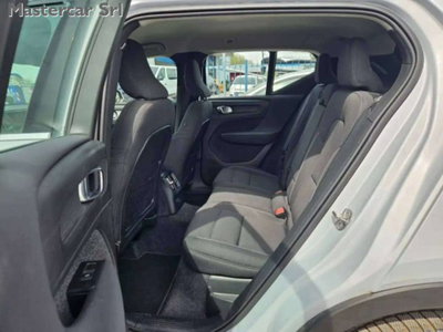 Volvo XC40 T4 Recharge Plug-in Hybrid Inscription (12)