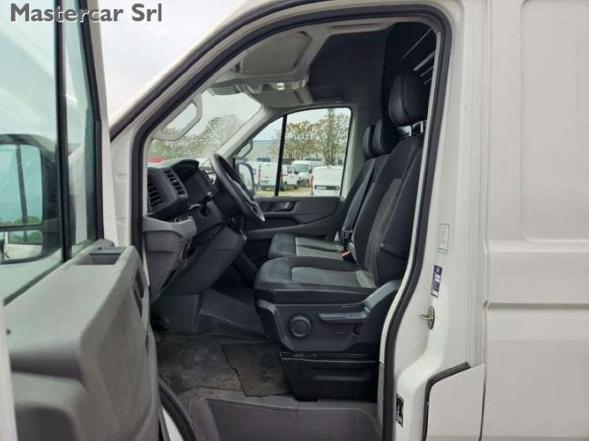 Volkswagen Veicoli Commerciali Crafter Furgone 30 2.0 tdi 140cv L3H3 Logistic auto (10)