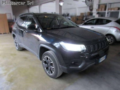 Jeep Compass 1.3 turbo t4 phev Trailhawk 4xe auto (3)