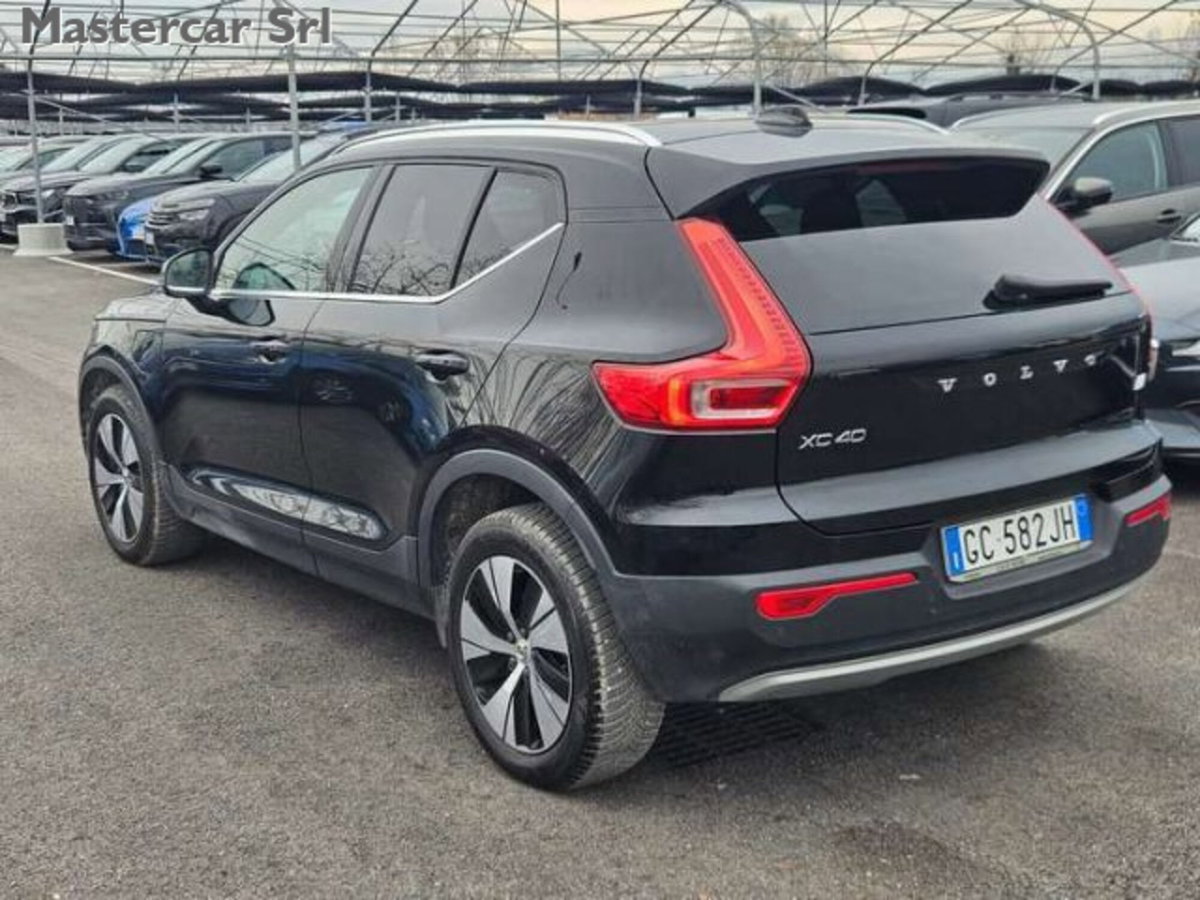 Volvo XC40 T5 Recharge Plug-in Hybrid Inscription Expression (4)