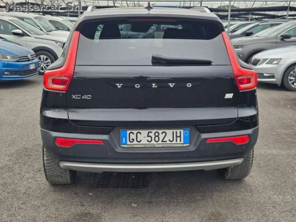 Volvo XC40 T5 Recharge Plug-in Hybrid Inscription Expression (5)