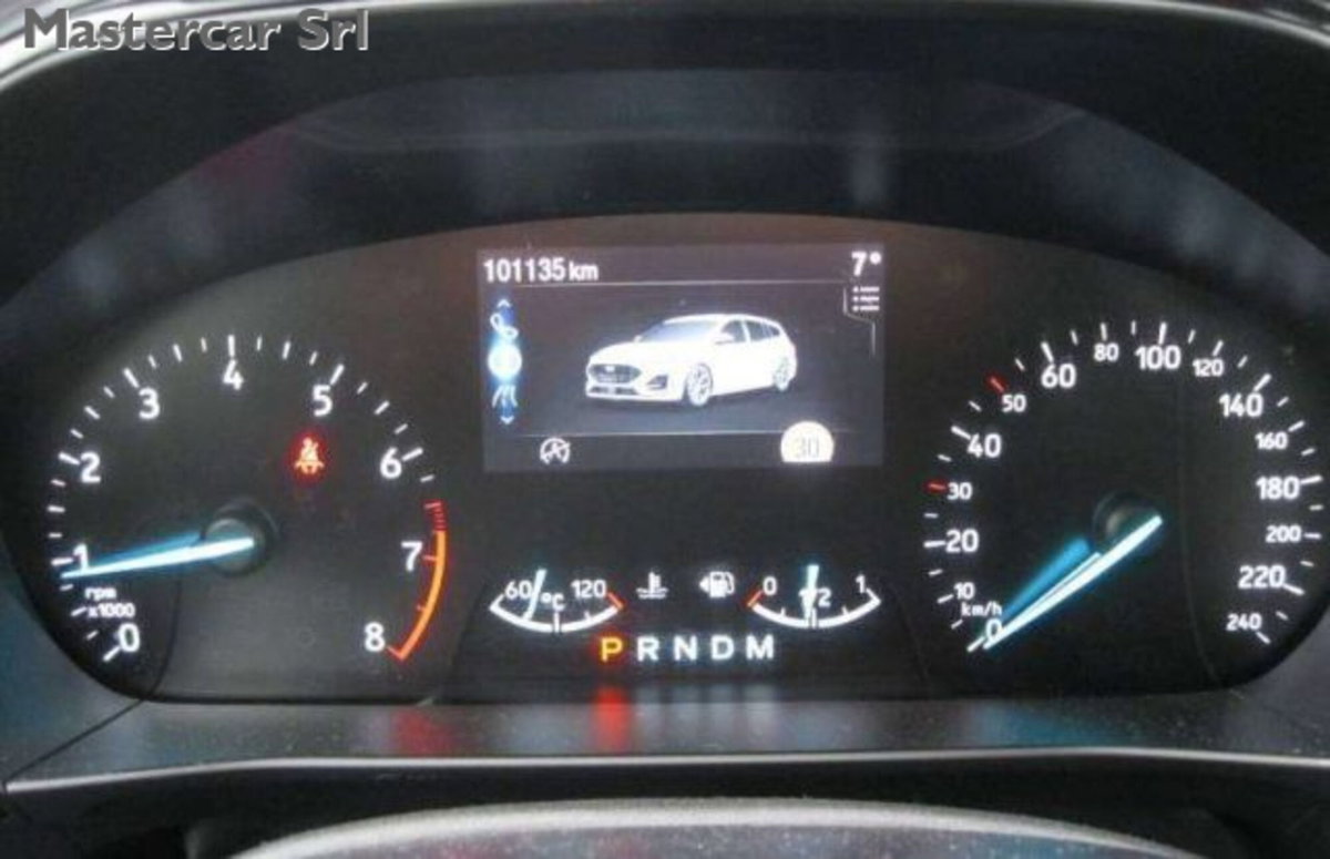 Ford Focus Station Wagon 1.0 EcoBoost Hybrid 125CV Powershift SW ST-Line Design (10)