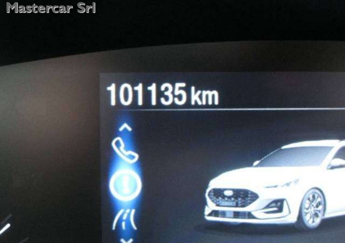 Ford Focus Station Wagon 1.0 EcoBoost Hybrid 125CV Powershift SW ST-Line Design (11)