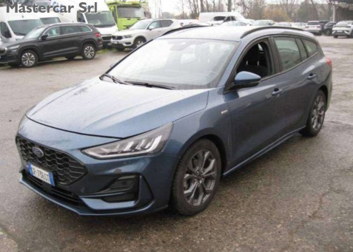 Ford Focus Station Wagon 1.0 EcoBoost Hybrid 125CV Powershift SW ST-Line Design (2)