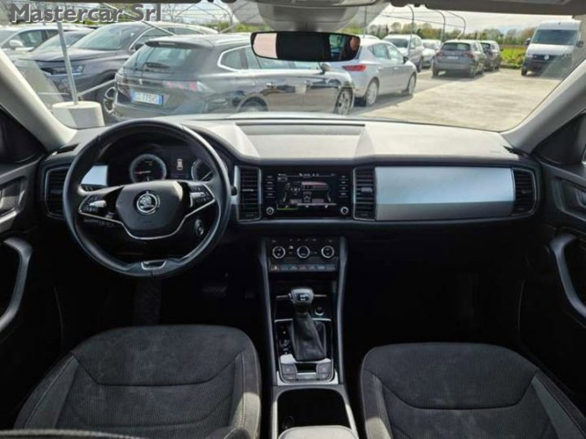 Skoda Kodiaq 2.0 TDI EVO SCR 4x4 DSG 7 posti Executive (7)