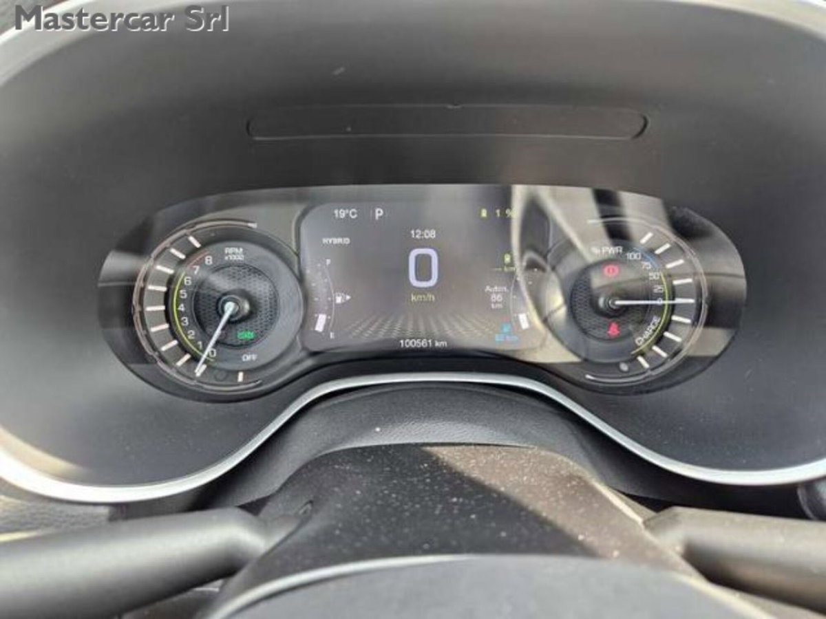 Jeep Compass 1.3 T4 190CV PHEV AT6 4xe Business Plus (13)