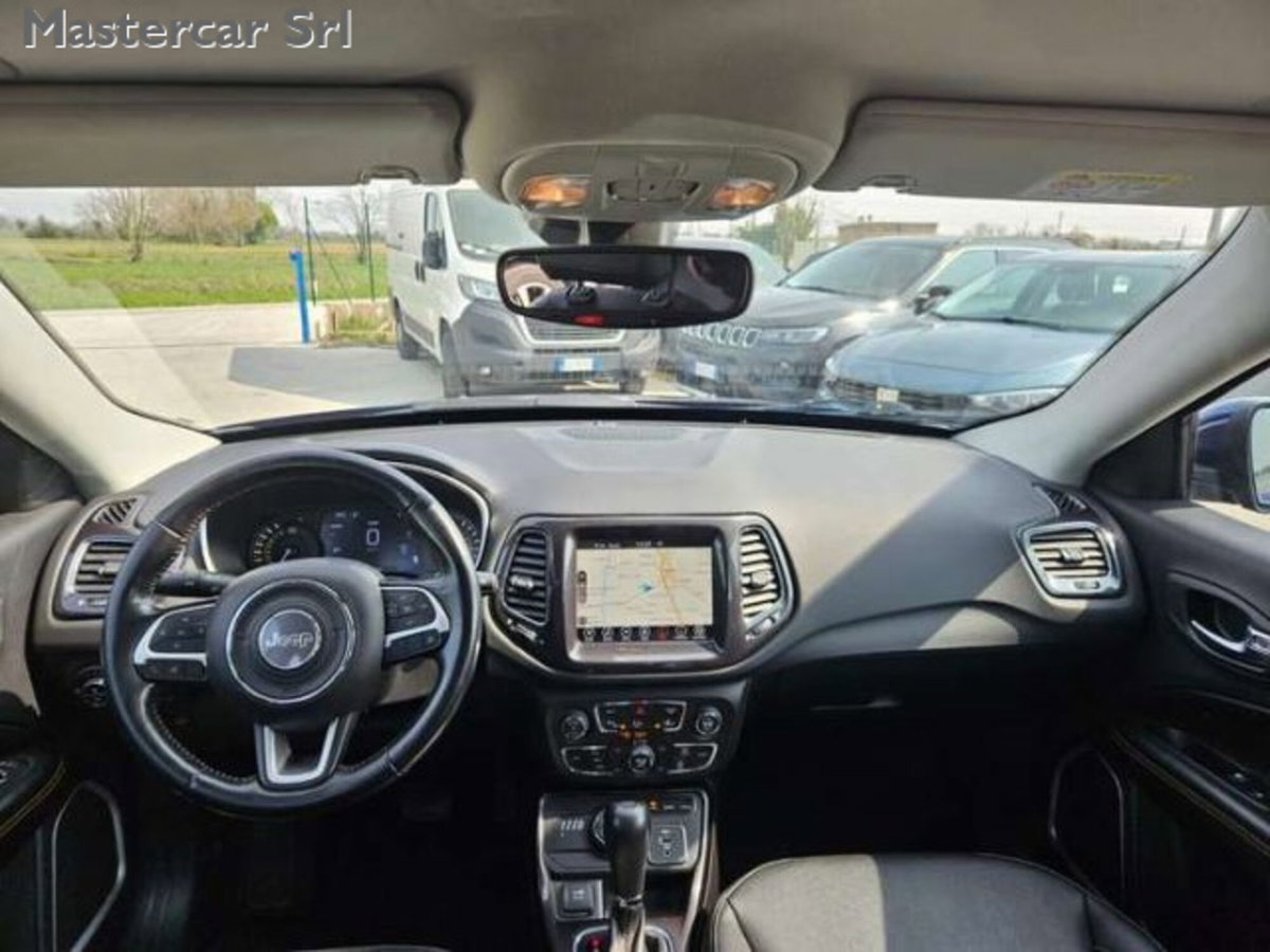 Jeep Compass 1.3 T4 190CV PHEV AT6 4xe Business Plus (14)