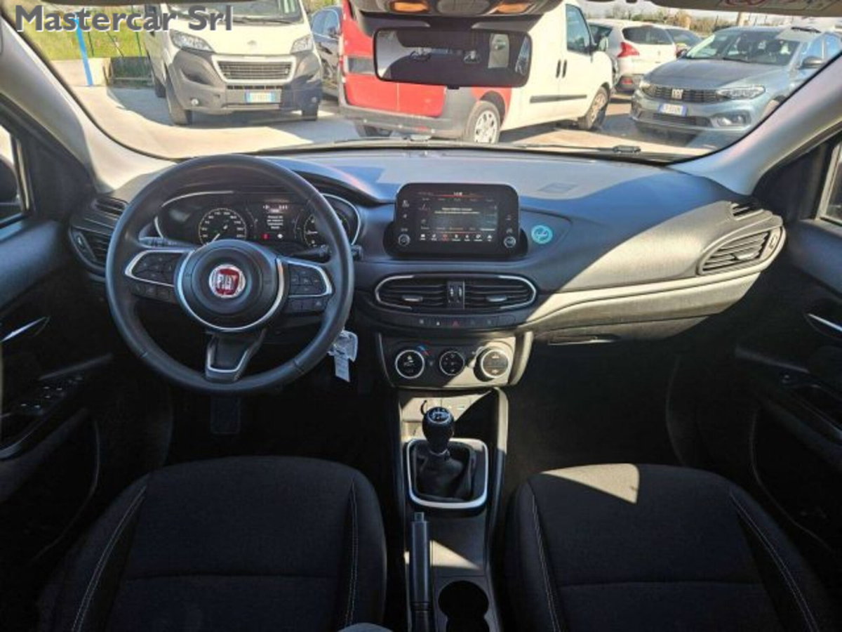 Fiat Tipo Station Wagon Tipo SW 1.0 t3 Cross 100cv (11)