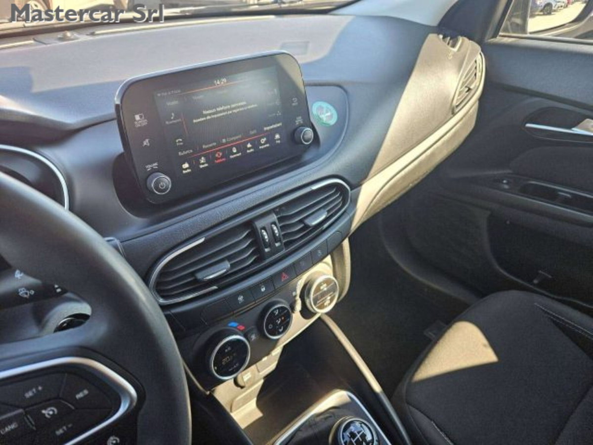 Fiat Tipo Station Wagon Tipo SW 1.0 t3 Cross 100cv (14)