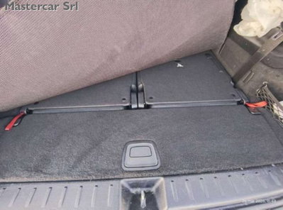 Mercedes-Benz GLB 180 d Advanced auto (12)