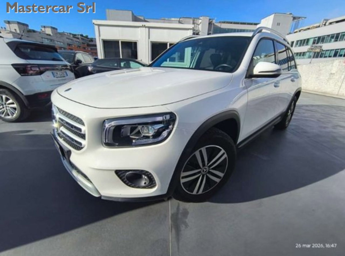 Mercedes-Benz GLB 180 d Advanced auto (2)