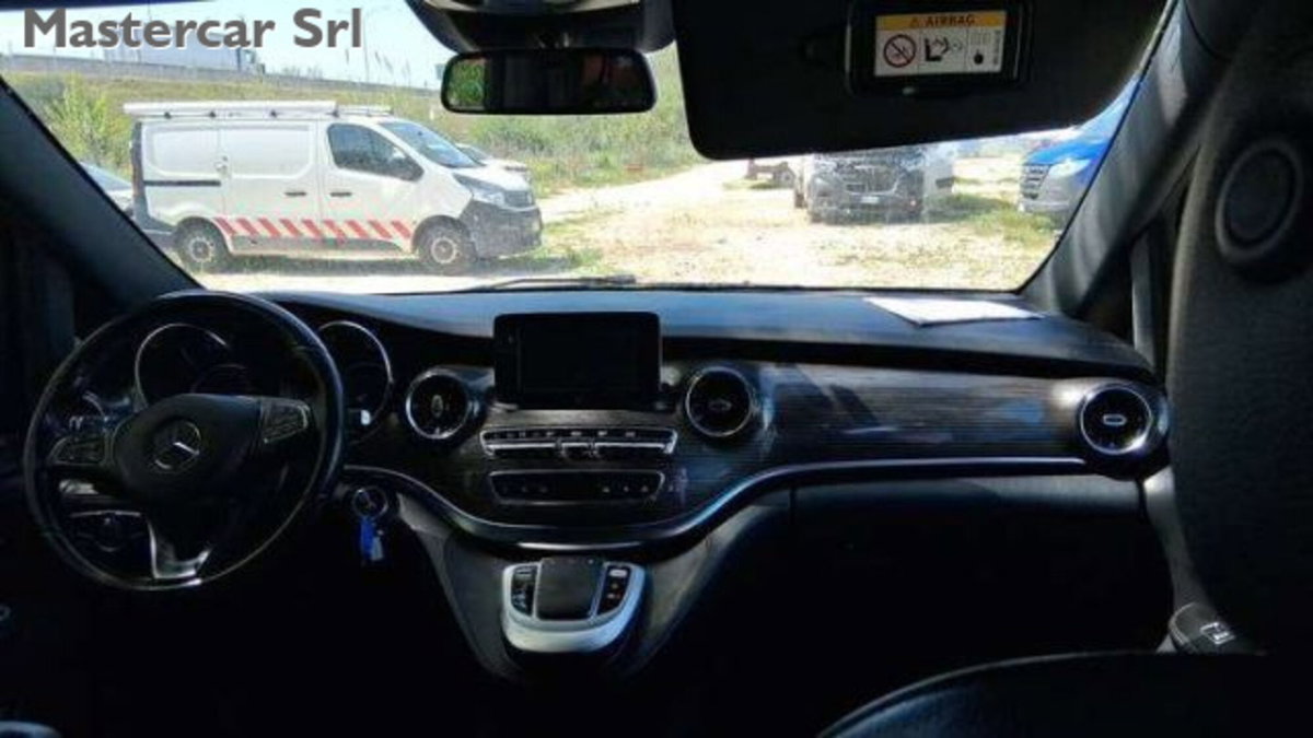 Mercedes-Benz Classe V 250 d Automatic Sport Long (7)