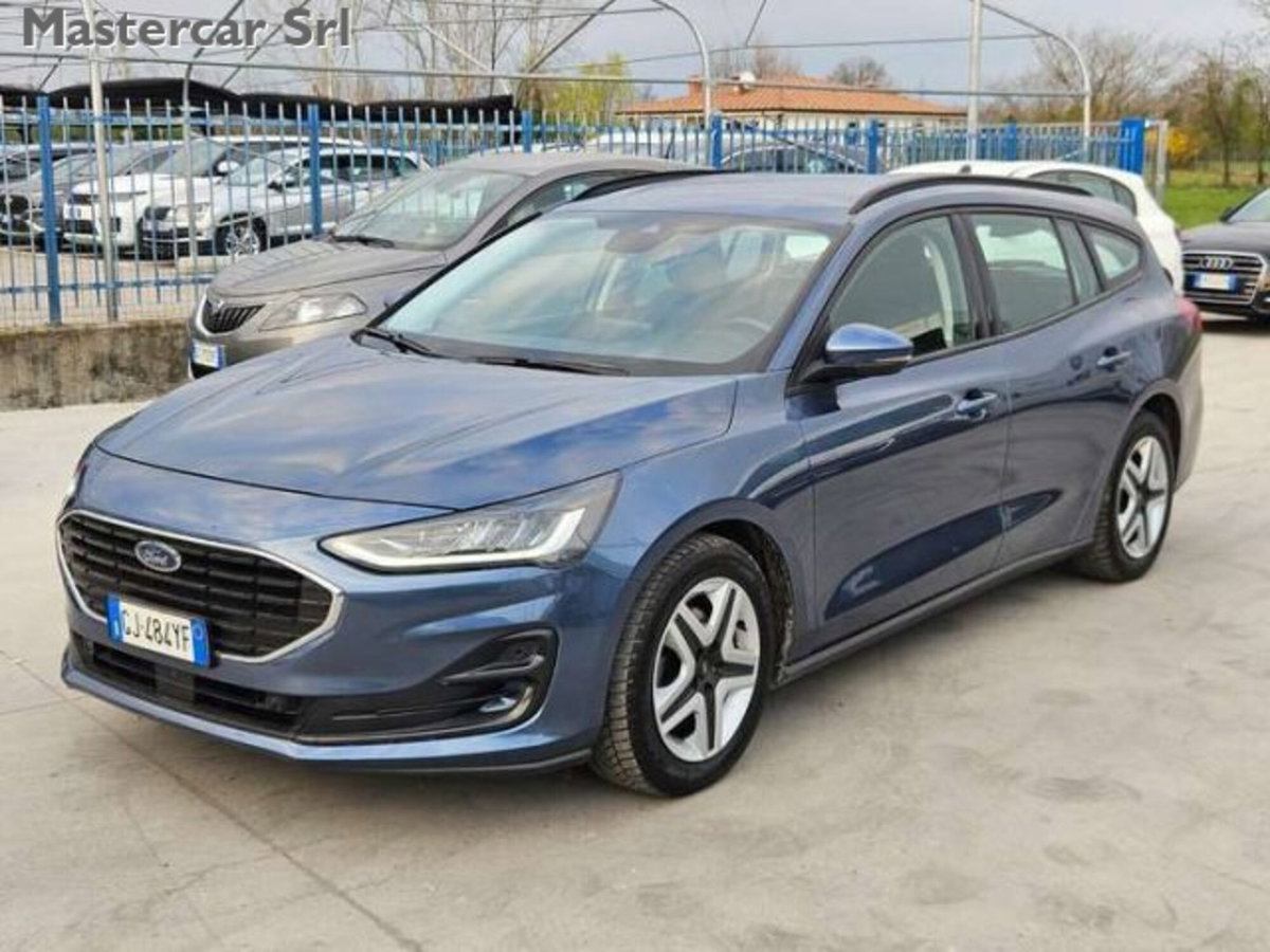 Ford Focus Station Wagon 1.5 EcoBlue 120 CV automatico SW Business (2)