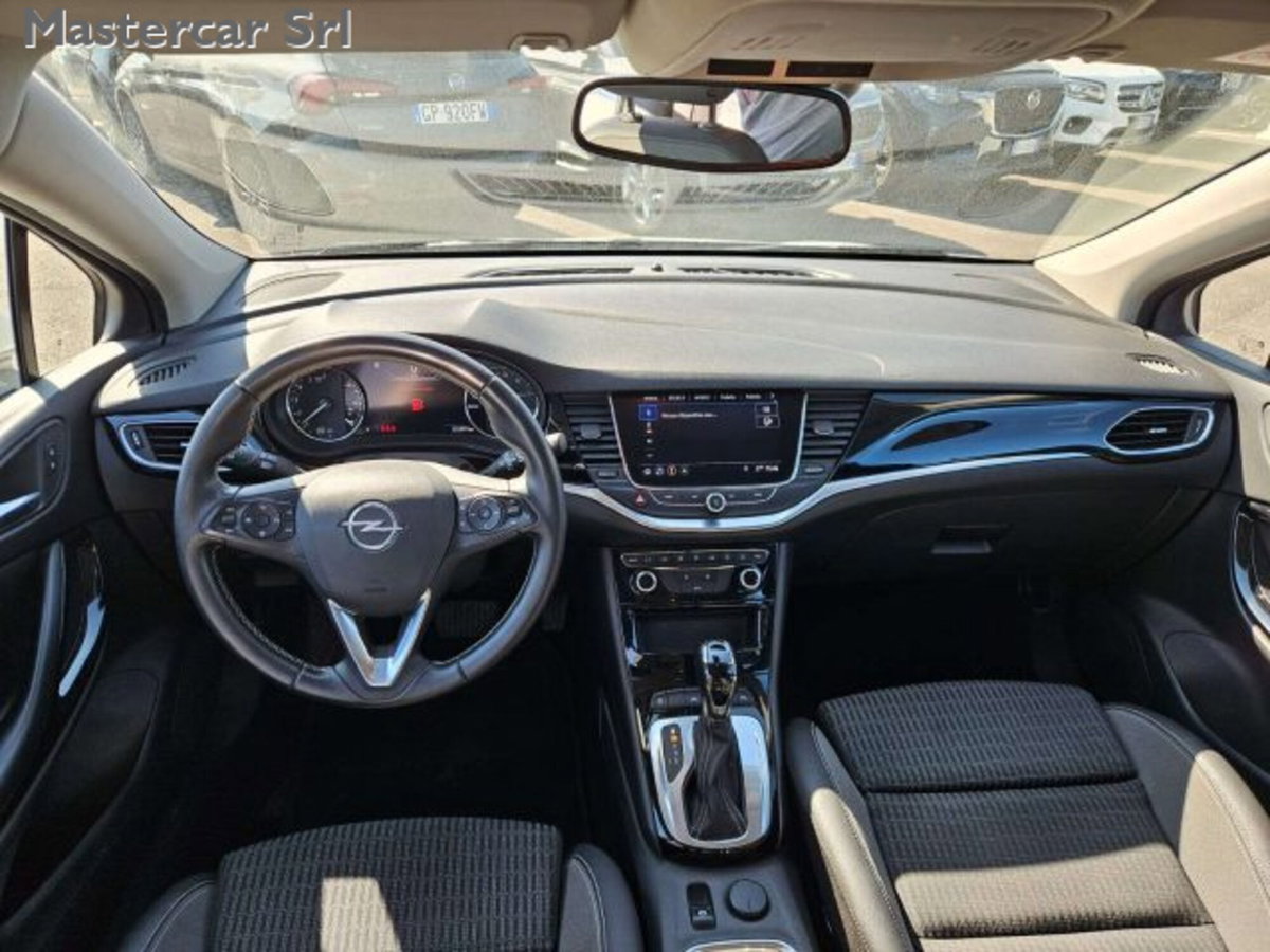 Opel Astra 1.5 CDTI 122 CV S&S 5 porte 2020 (11)