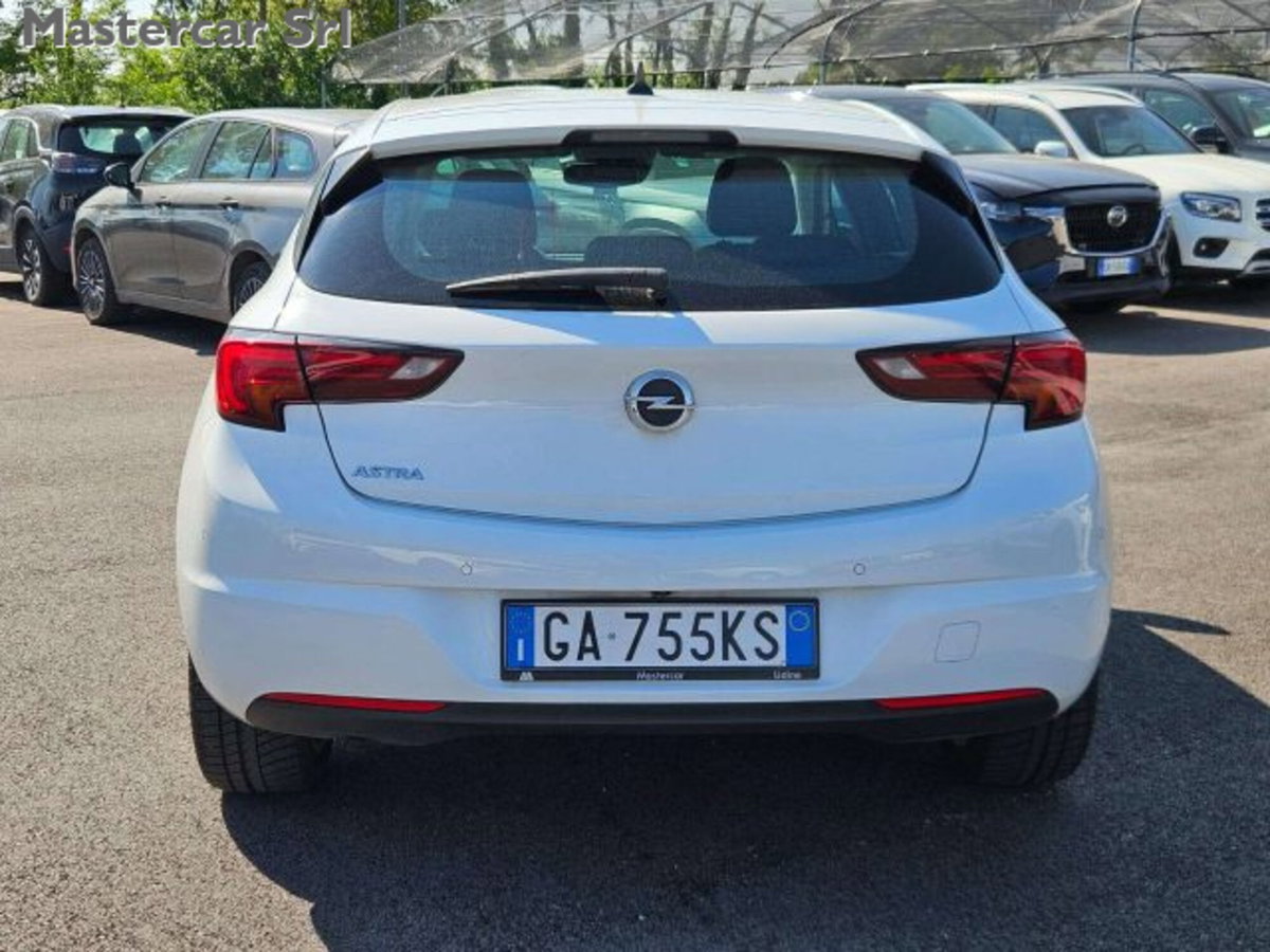 Opel Astra 1.5 CDTI 122 CV S&S 5 porte 2020 (5)
