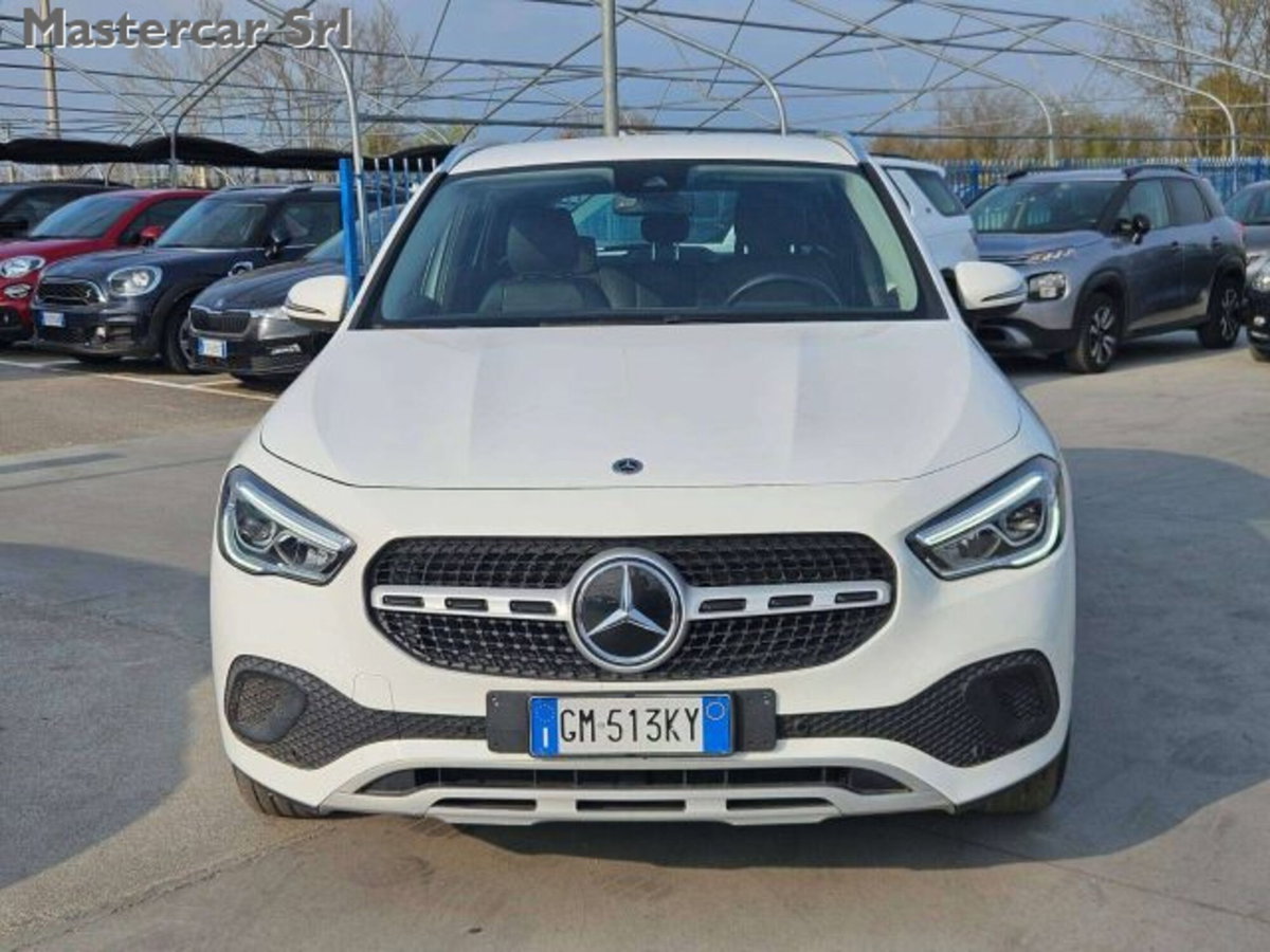 Mercedes-Benz GLA SUV 180 d Business Extra auto (4)