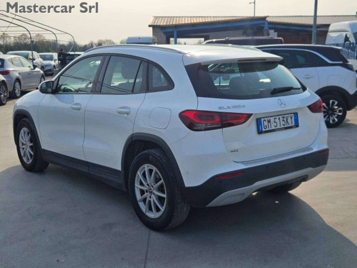 Mercedes-Benz GLA SUV 180 d Business Extra auto (6)
