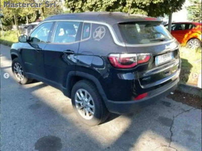 Jeep Compass 1.3 T4 190CV PHEV AT6 4xe Business Plus (3)