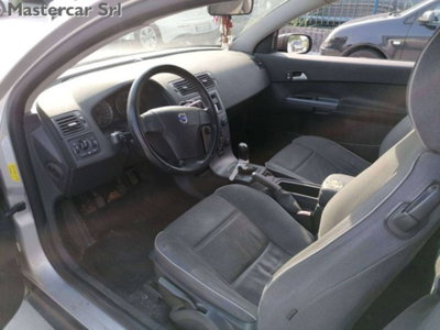 Volvo C30 1.6 D Momentum (5)
