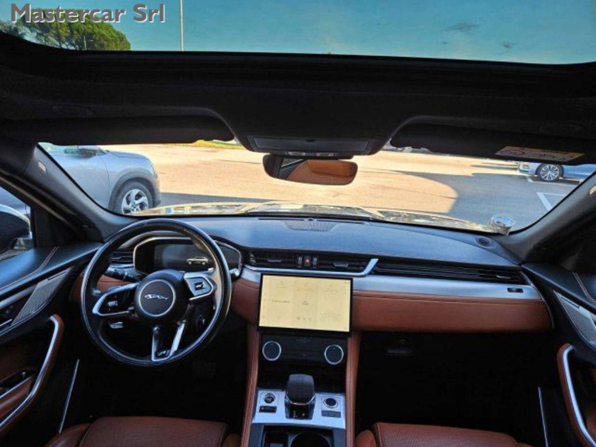 Jaguar F-Pace 2.0d i4 mhev R-Dynamic SE 90th Anniversary Edition awd 204cv auto (12)