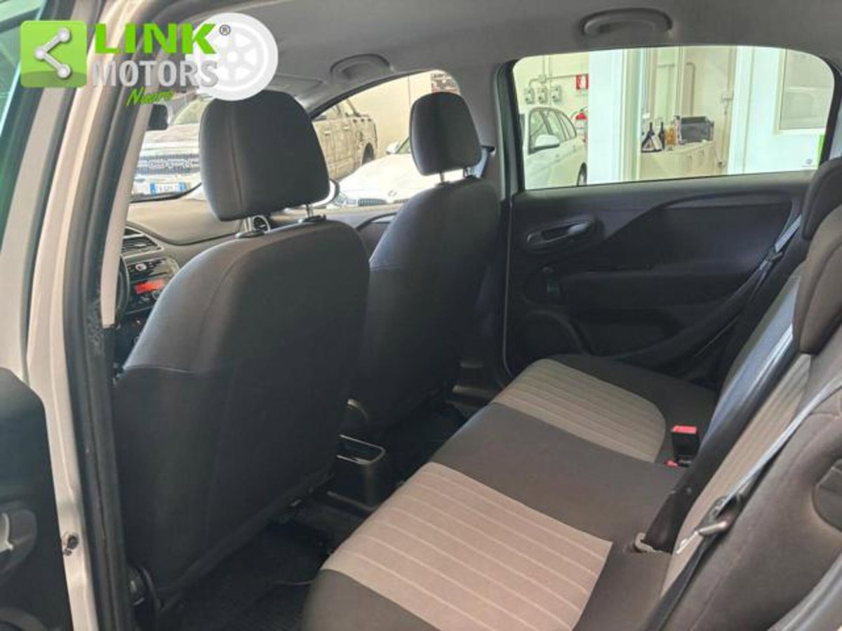 Fiat Punto 1.3 MJT II S&S 95 CV 5 porte Lounge (17)
