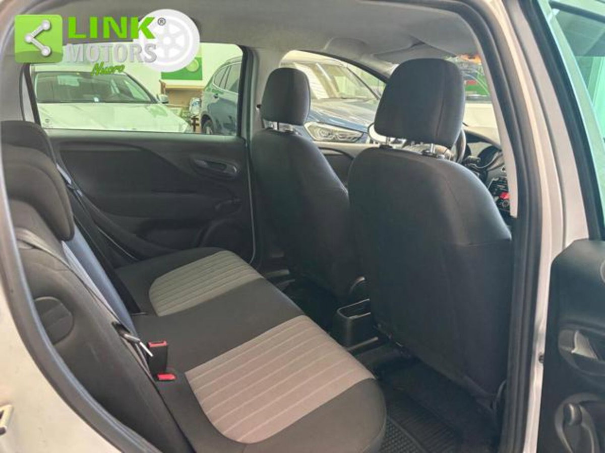 Fiat Punto 1.3 MJT II S&S 95 CV 5 porte Lounge (19)