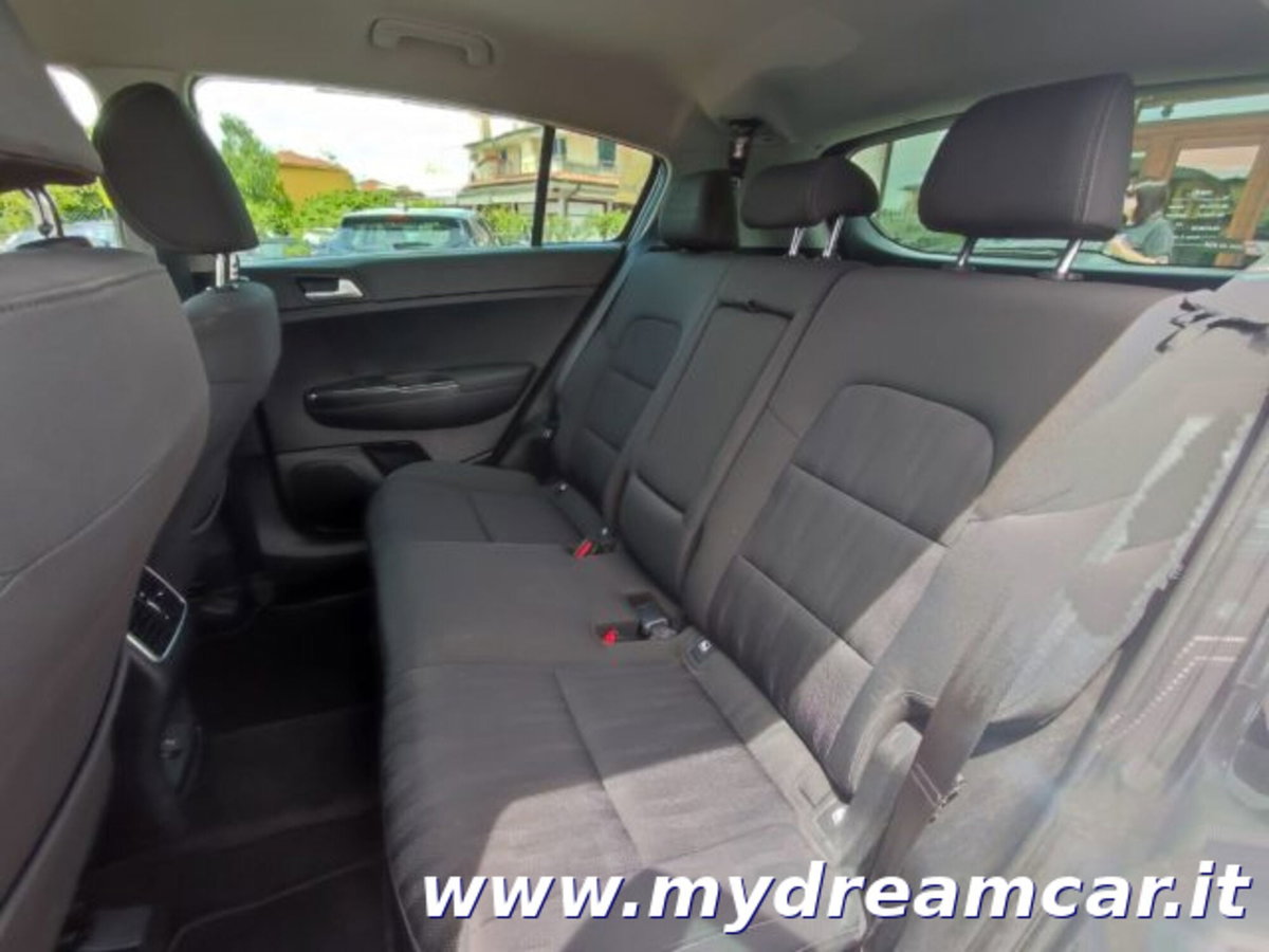 Kia Sportage 1.7 CRDI 2WD Class (17)
