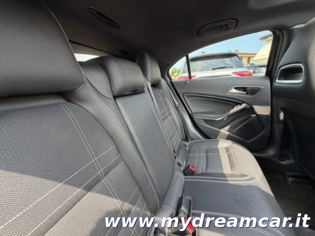 Mercedes-Benz Classe A 180 CDI Sport (16)