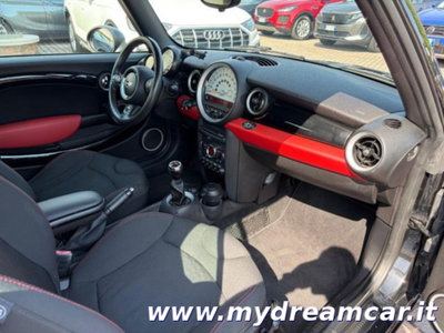 MINI Mini Cabrio 1.6 16V Cooper D Cabrio (12)