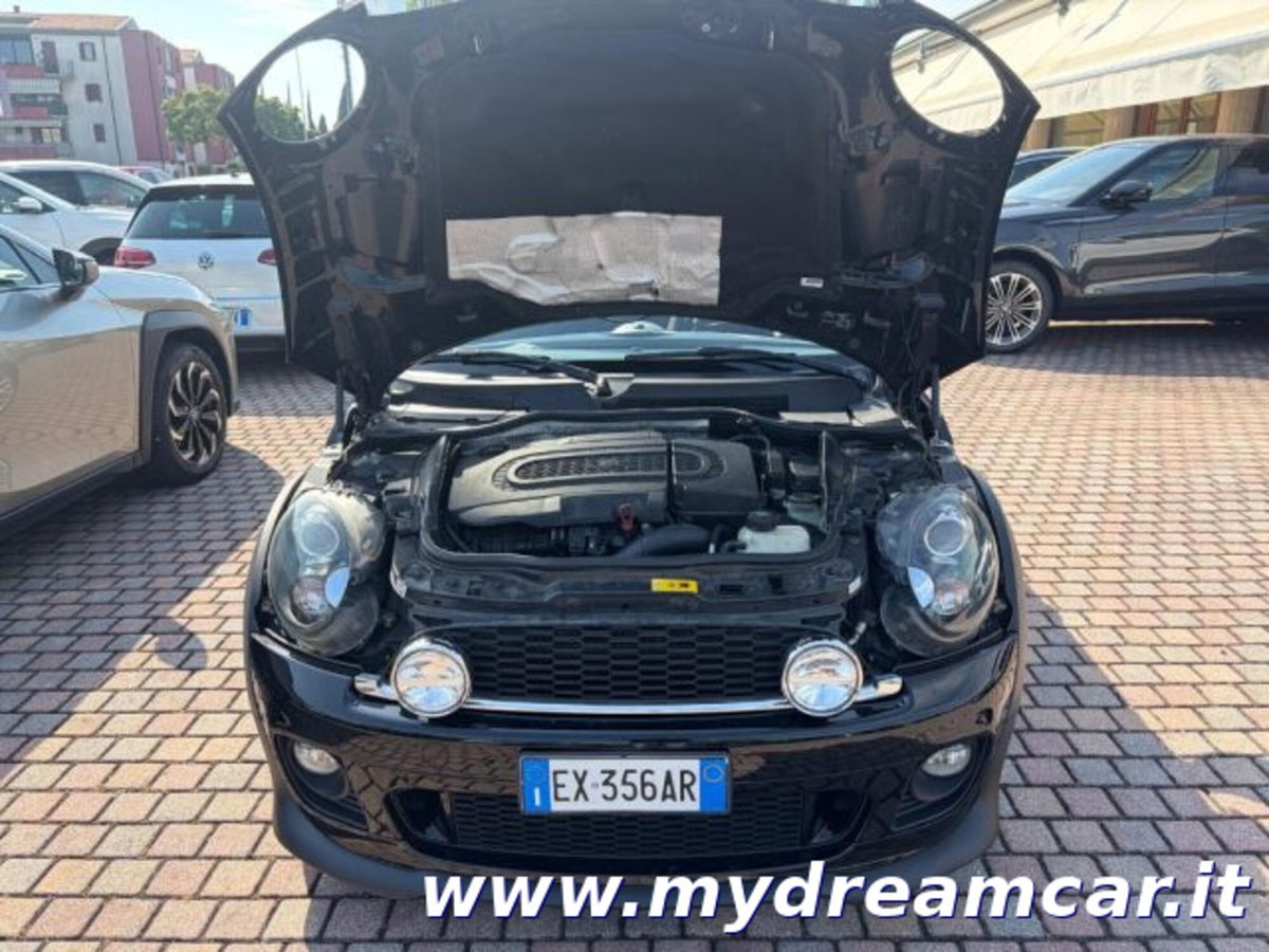MINI Mini Cabrio 1.6 16V Cooper D Cabrio (13)
