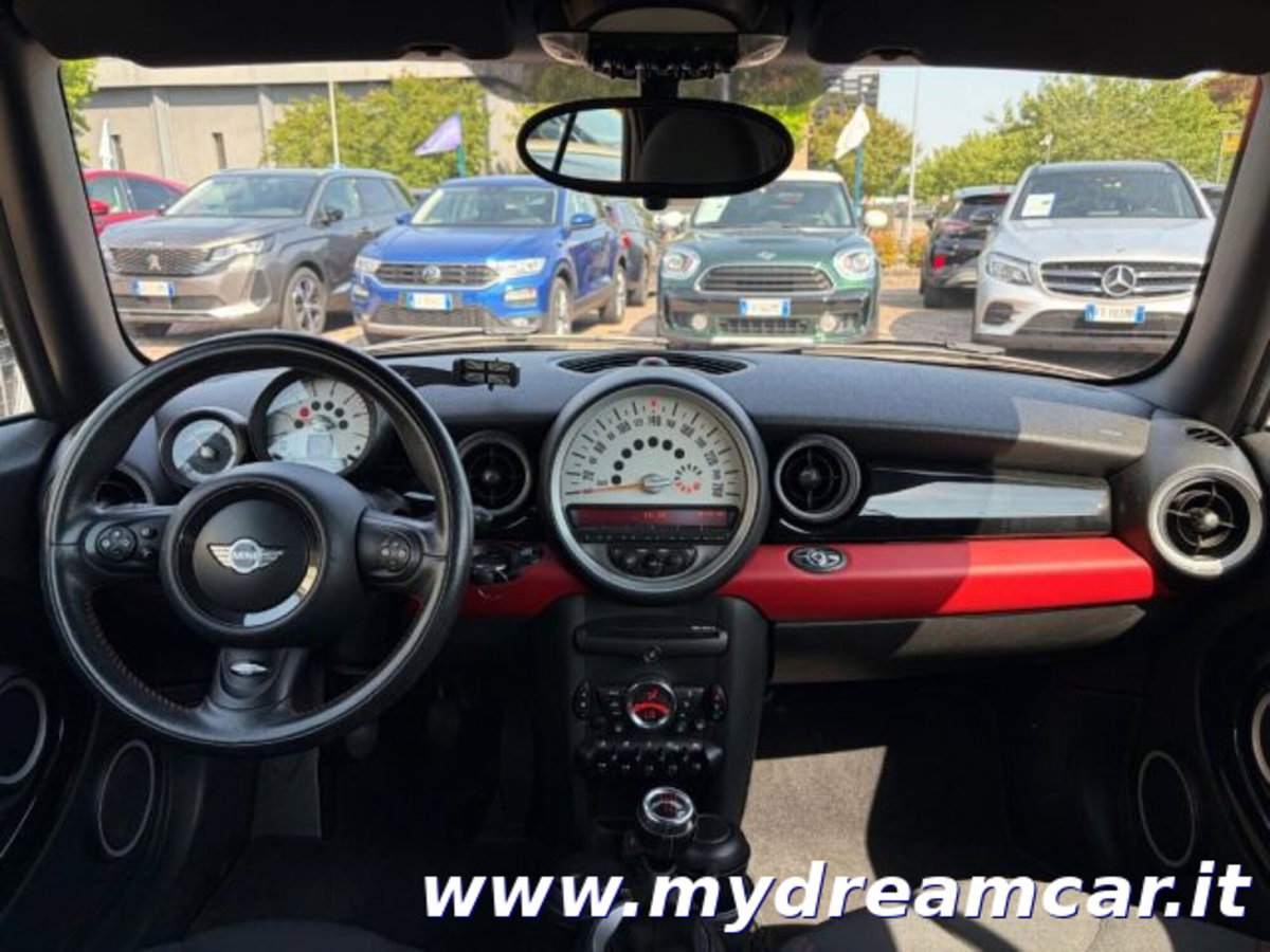 MINI Mini Cabrio 1.6 16V Cooper D Cabrio (9)