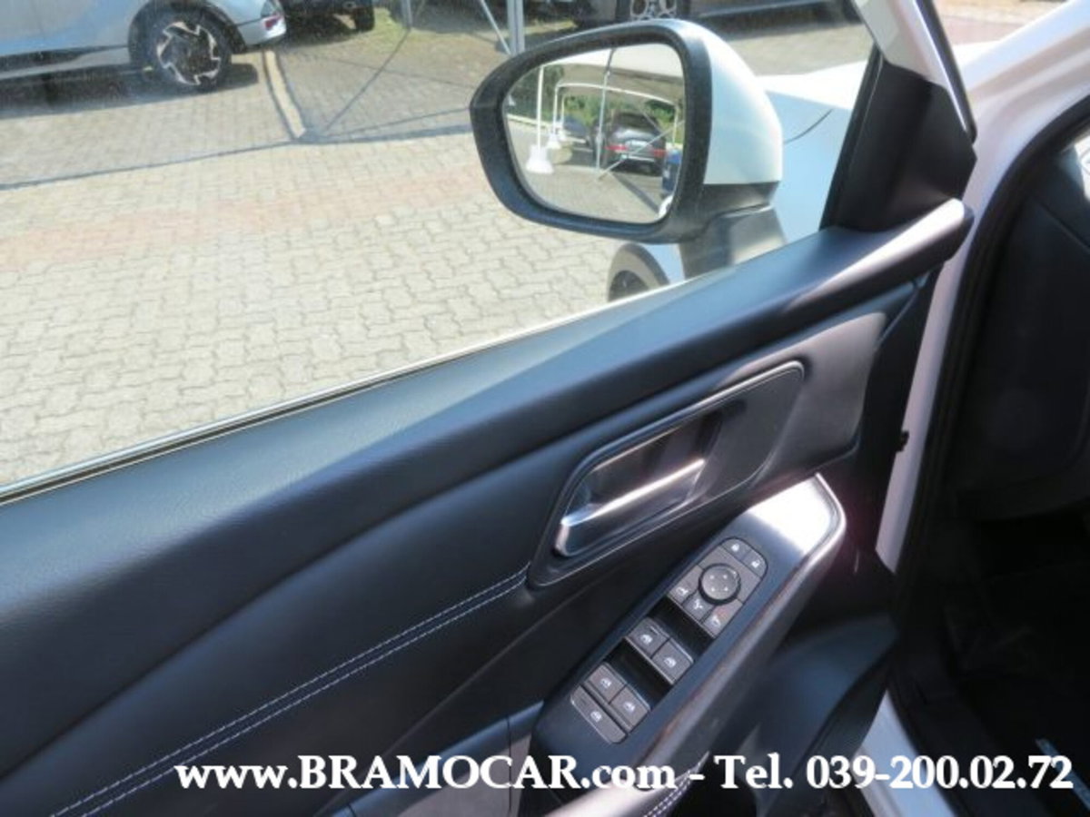 Nissan Qashqai 1.3 mhev Business 2wd 158cv xtronic (12)