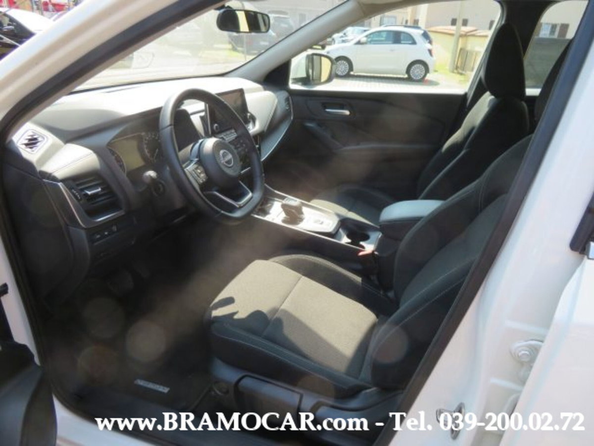 Nissan Qashqai 1.3 mhev Business 2wd 158cv xtronic (13)