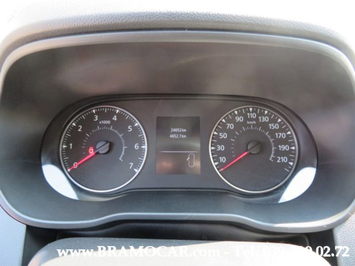 Dacia Duster 1.5 Blue dCi 8V 115 CV 4x4 Comfort (15)