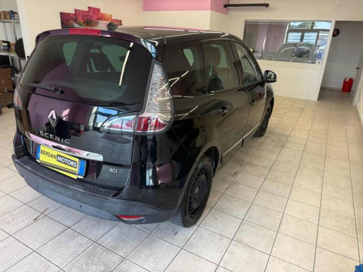 Renault Scenic E-Tech Electric 1.5 dCi 110CV Wave (6)