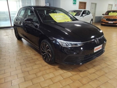 Volkswagen Golf Variant 1.0 eTSI EVO DSG Life
