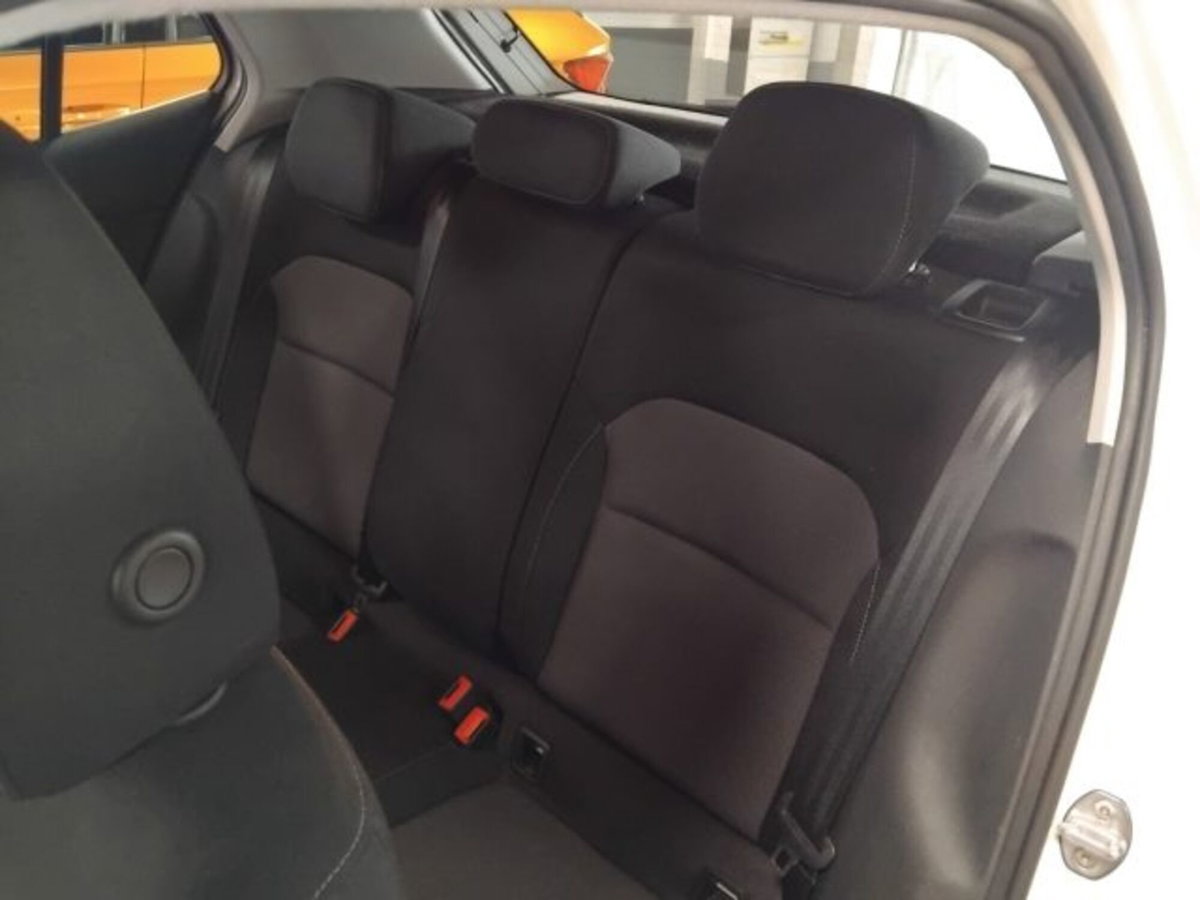 Skoda Fabia 1.0 MPI EVO 80 CV Ambition (7)