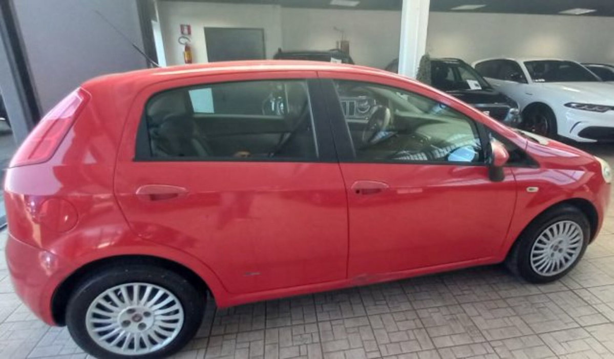 Fiat Grande Punto 1.2 5 porte Dynamic (4)
