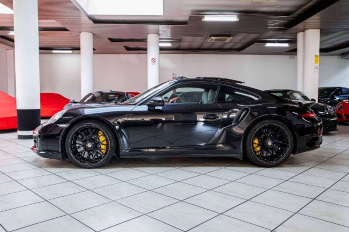 Porsche 911 Coupé 3.8 Turbo S (4)