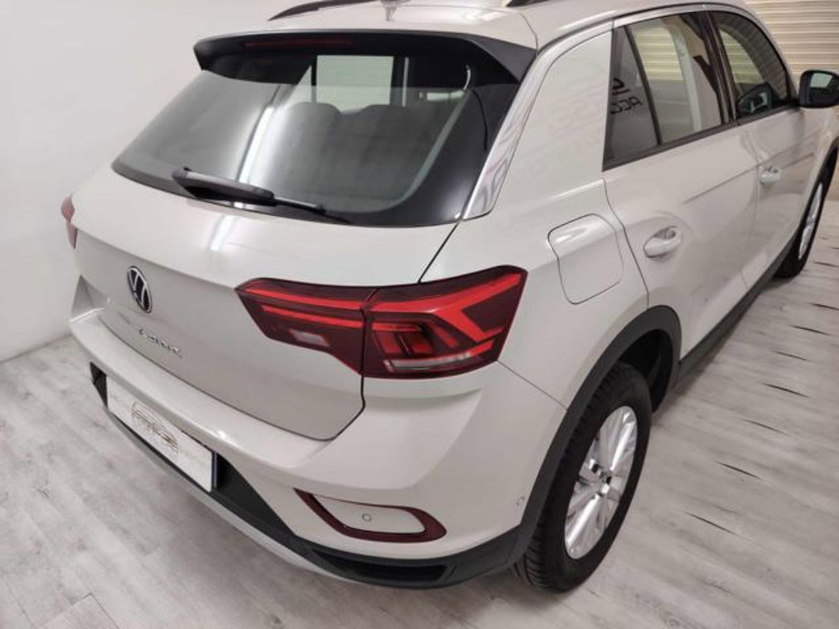 Volkswagen T-Roc 1.0 TSI R-Line (3)
