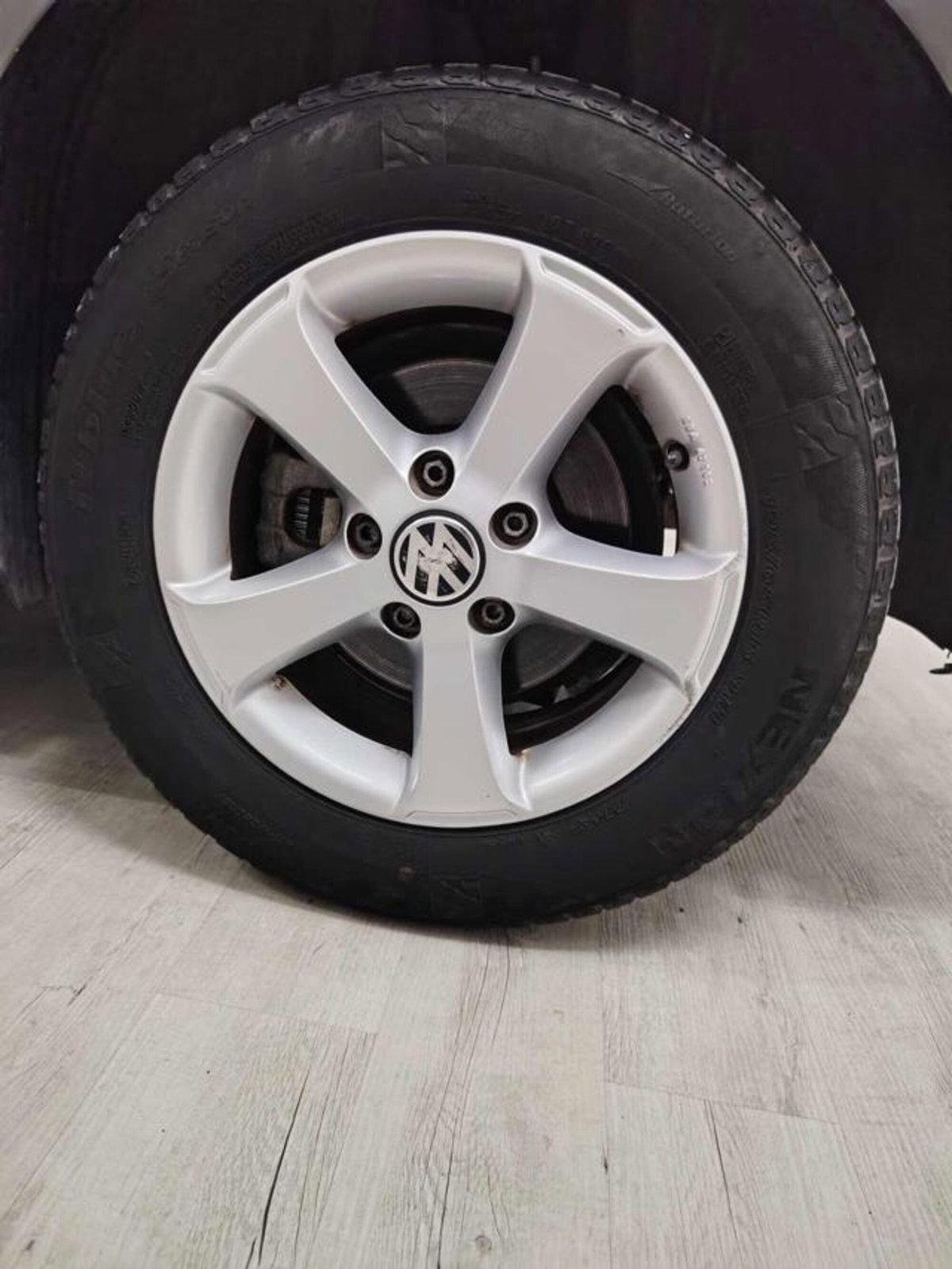 Volkswagen Touran 1.6 TDI Comfortline (8)